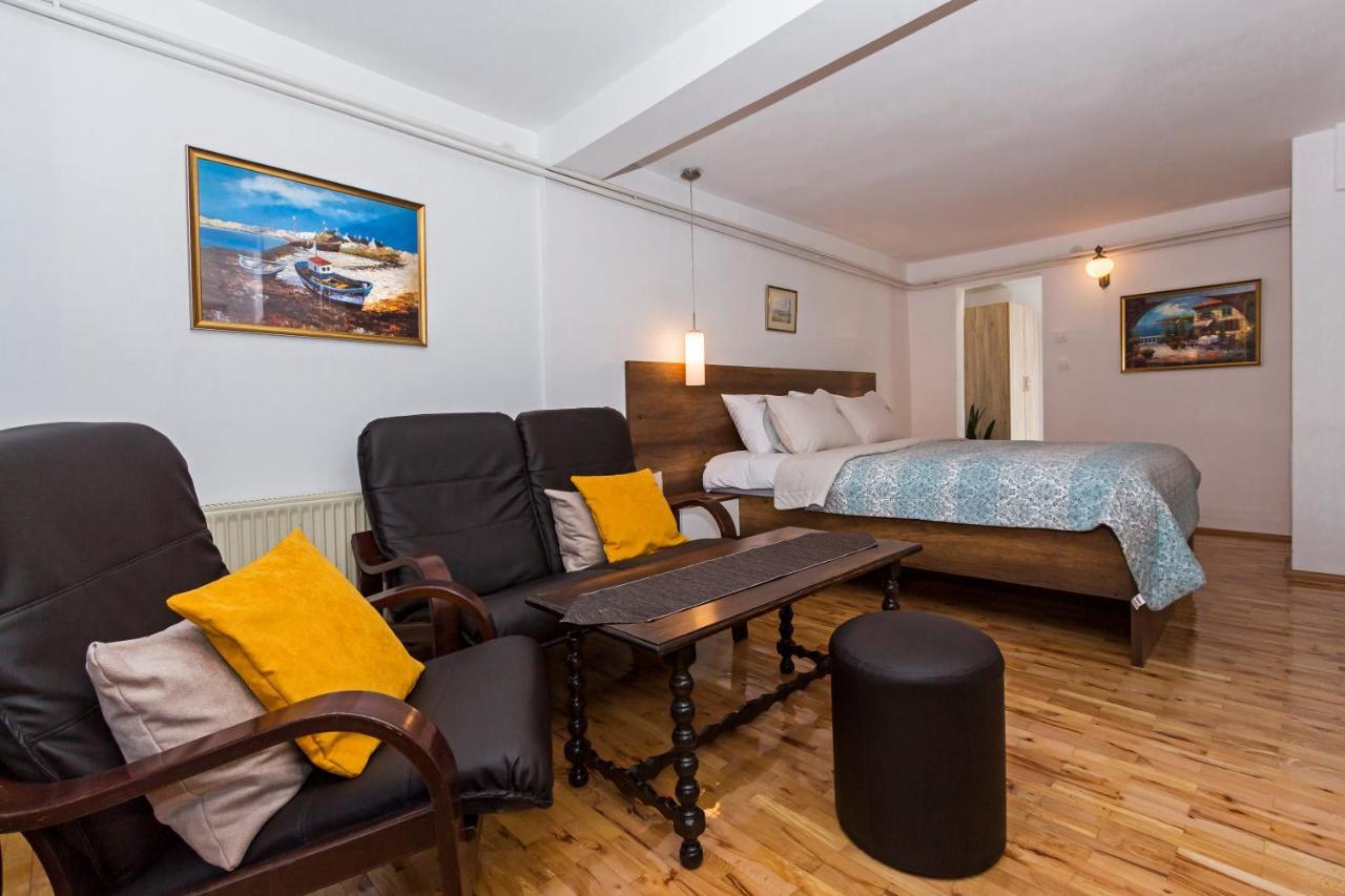 Ines Apartments Охрид Экстерьер фото
